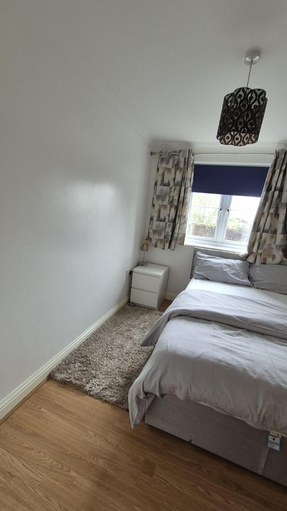 Spacious Ground Floor 2 Bedroom 2 Bathroom Flat In Hatfield Near Hertfordshire University Private Car Park Sleeps 5-6 외부 사진