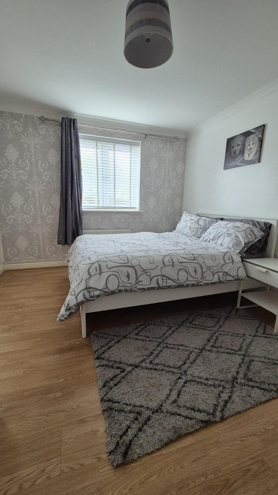 Spacious Ground Floor 2 Bedroom 2 Bathroom Flat In Hatfield Near Hertfordshire University Private Car Park Sleeps 5-6 외부 사진